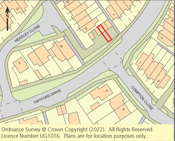 Lot: 21 - FREEHOLD LOCK-UP GARAGE -